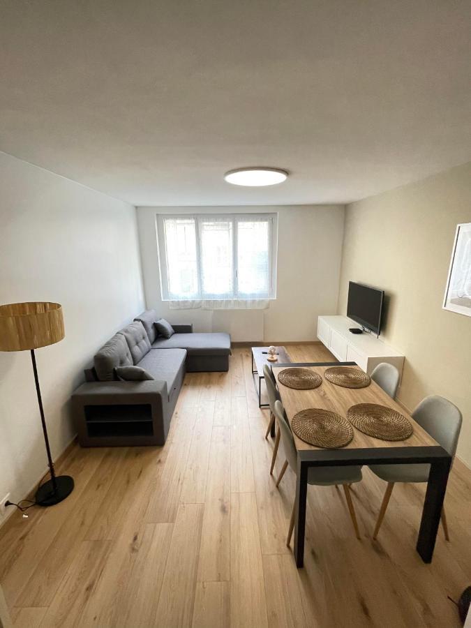 La Pause Tranquille Apartment ทูล ภายนอก รูปภาพ